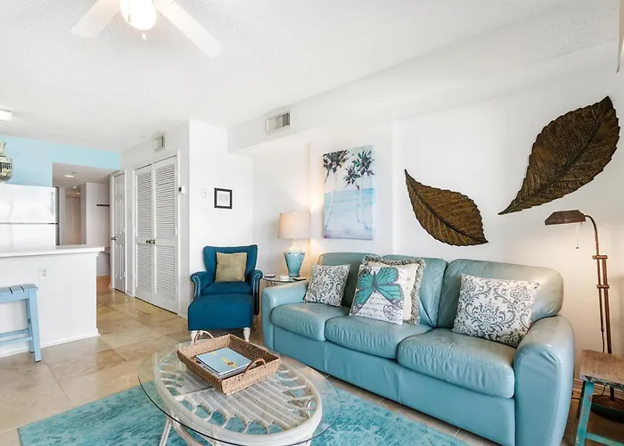 Royal Palms 604 *