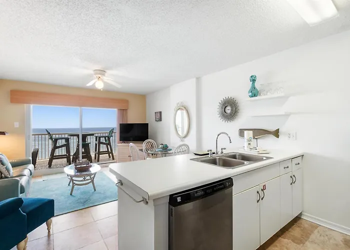 Royal Palms 604